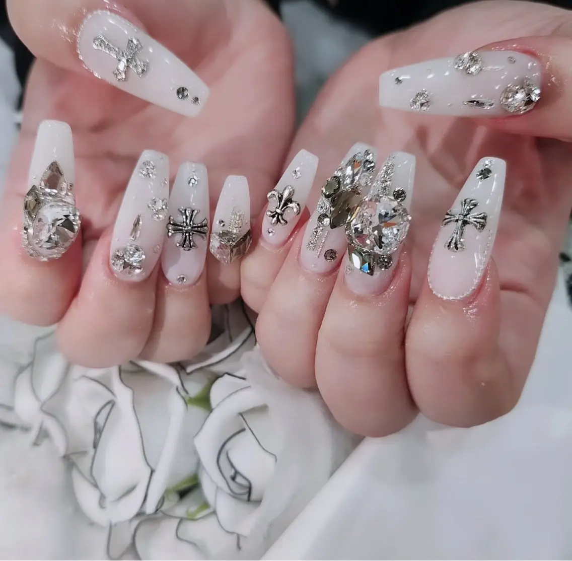 ネイル ハンドネイル Doris Nail Salonのネイルデザイン