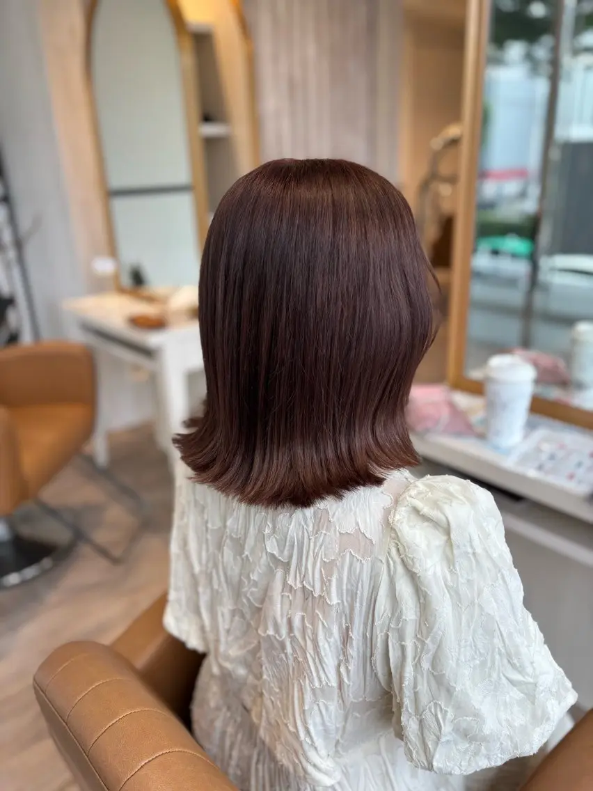 ミディアム カット ヘアカラー トリートメント yui🥀/ボブ /ブリーチなしカラーのヘアスタイル