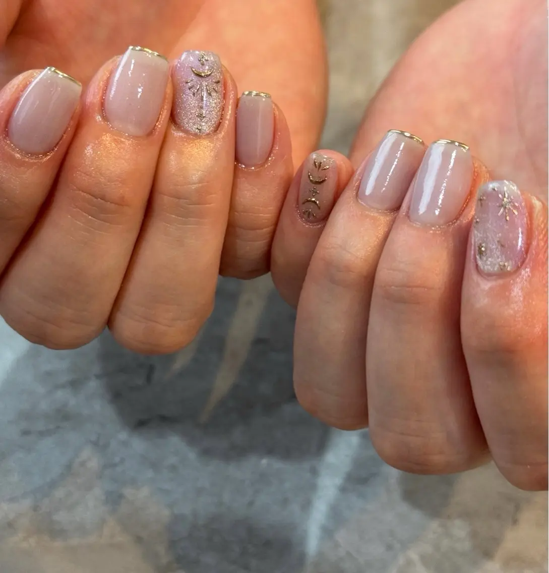 ネイル アートネイル ミラーネイル ハンドネイル Blé nailのネイルデザイン
