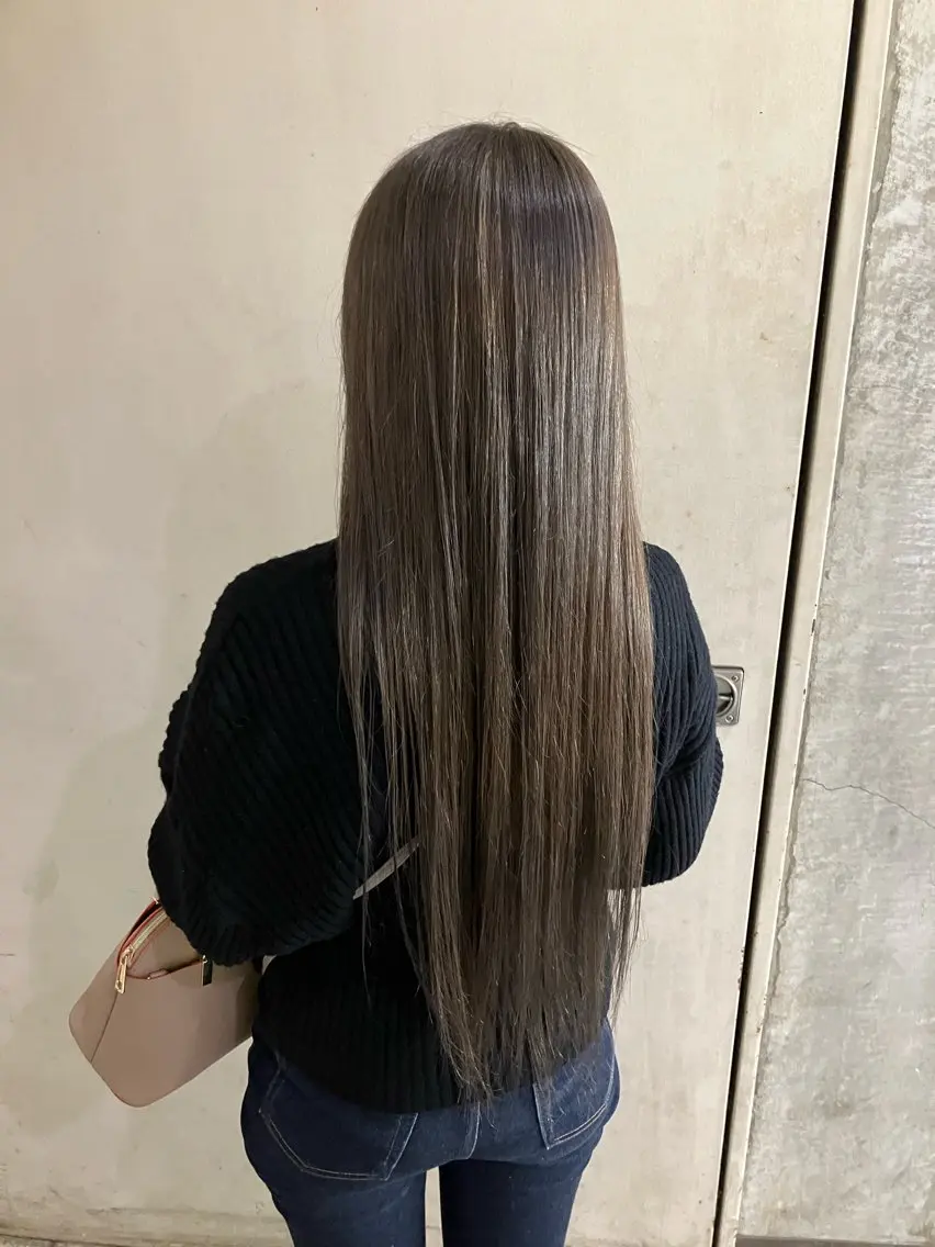 ロング カラー 清村 和音のヘアスタイル