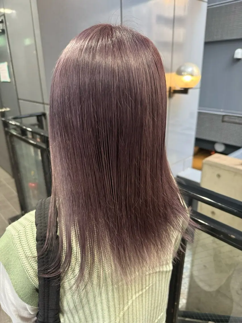 セミロング 藤井 麗桜のヘアスタイル