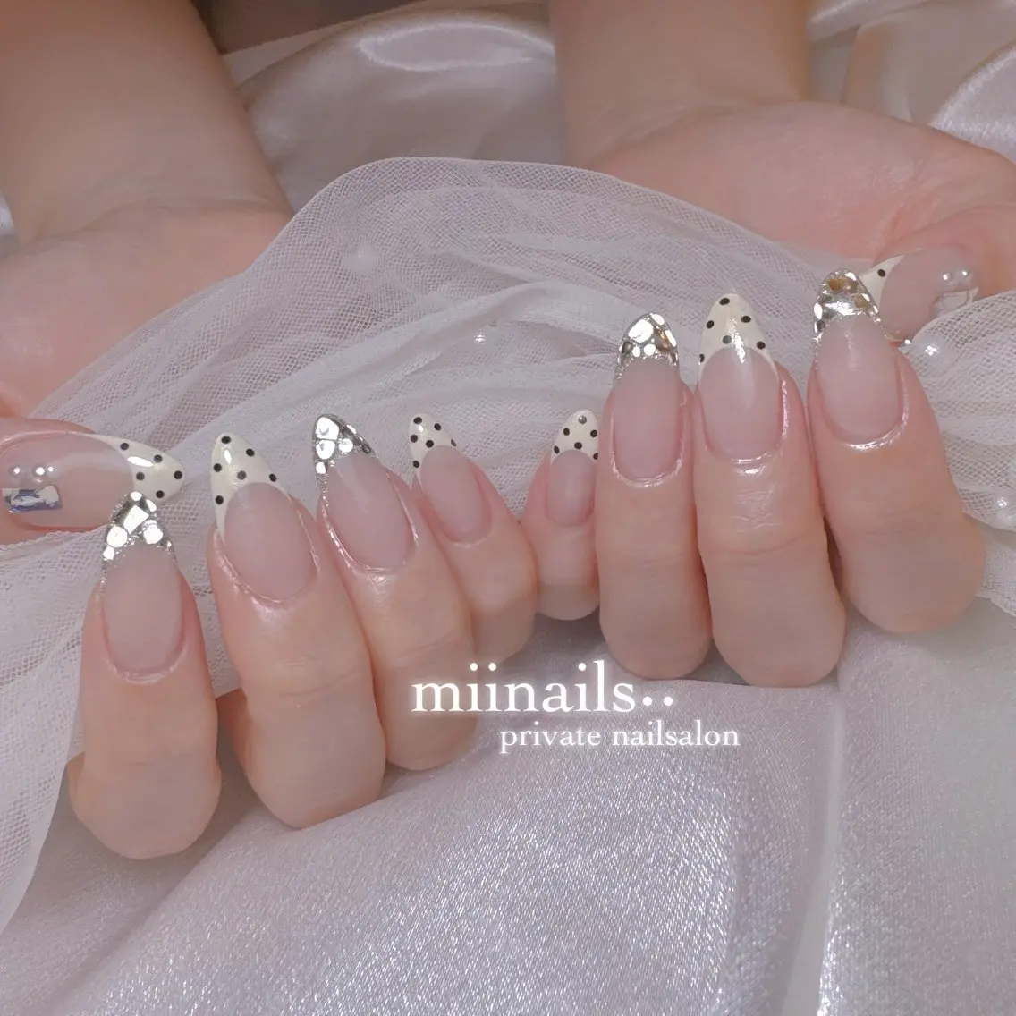 ネイル フレンチネイル ワンホンネイル nailsalon miinailsのネイルデザイン