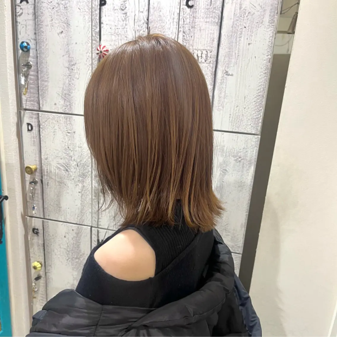 セミロング カラー 野崎 勝嗣のヘアスタイル
