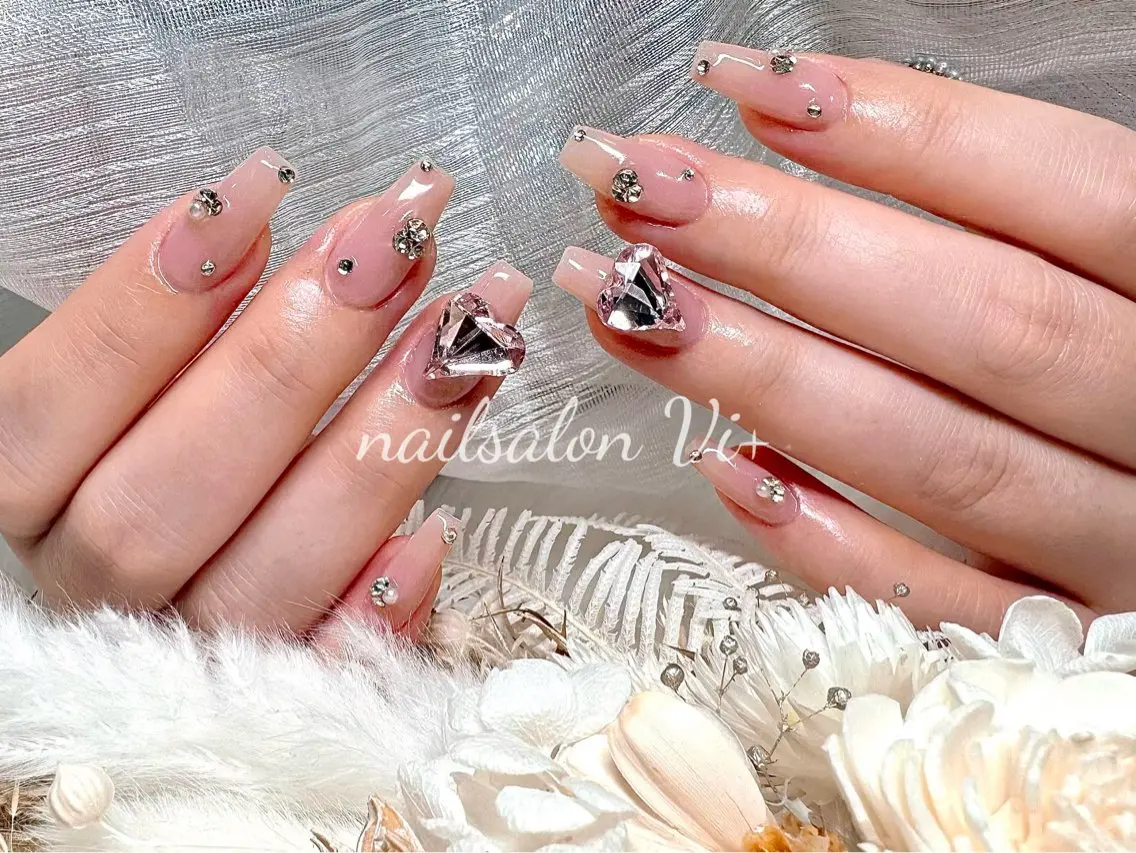 ネイル ハンドネイル ✨Nailsalon Vi+✨のネイルデザイン