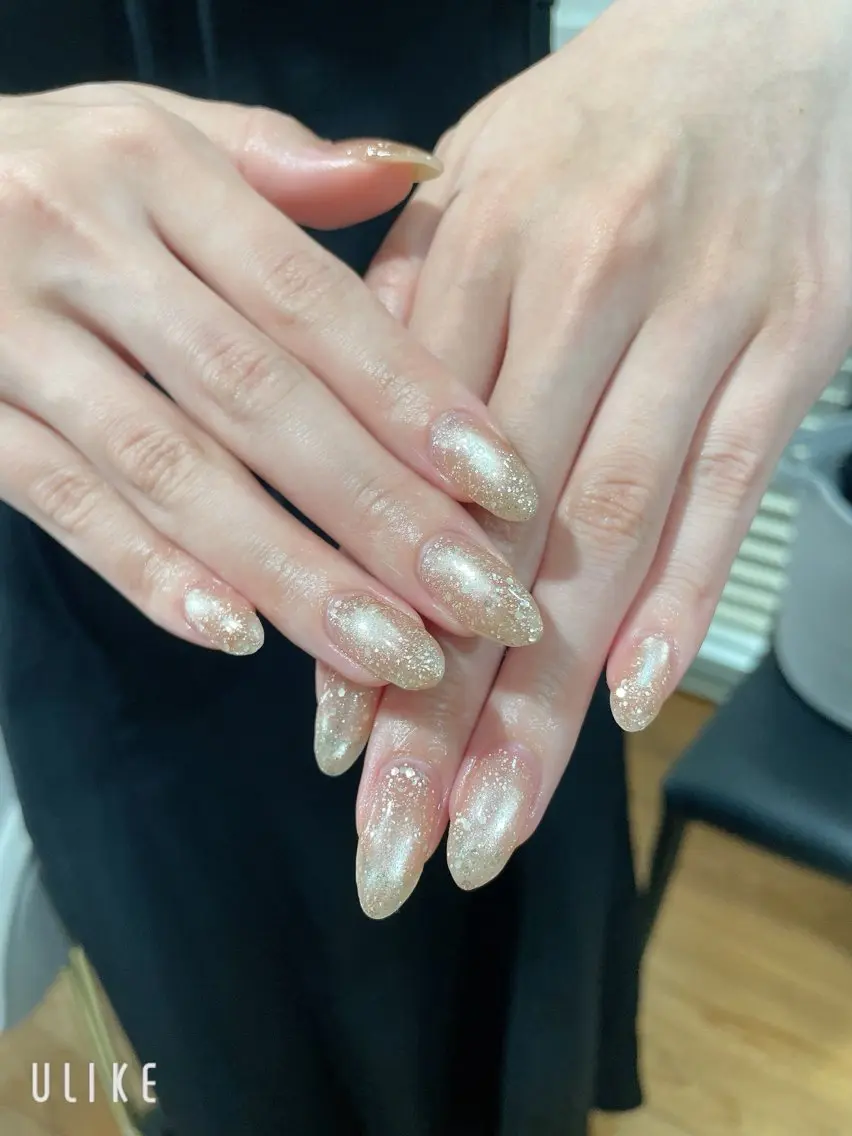 ネイル キラキラネイル マグネットネイル ハンドネイル 梶原 久美のネイルデザイン