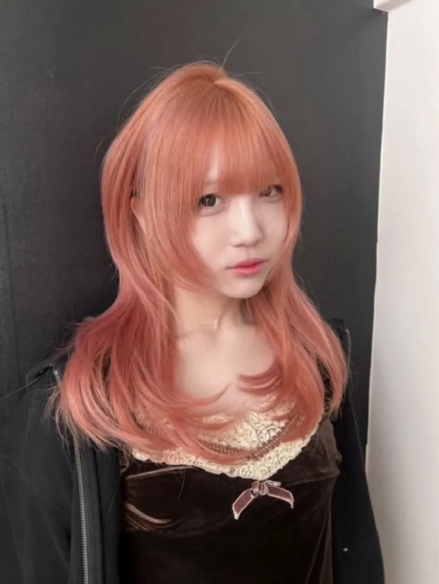 ロング ヘアカラー AIRA/ブリーチ ‪/透明感カラーのヘアスタイル