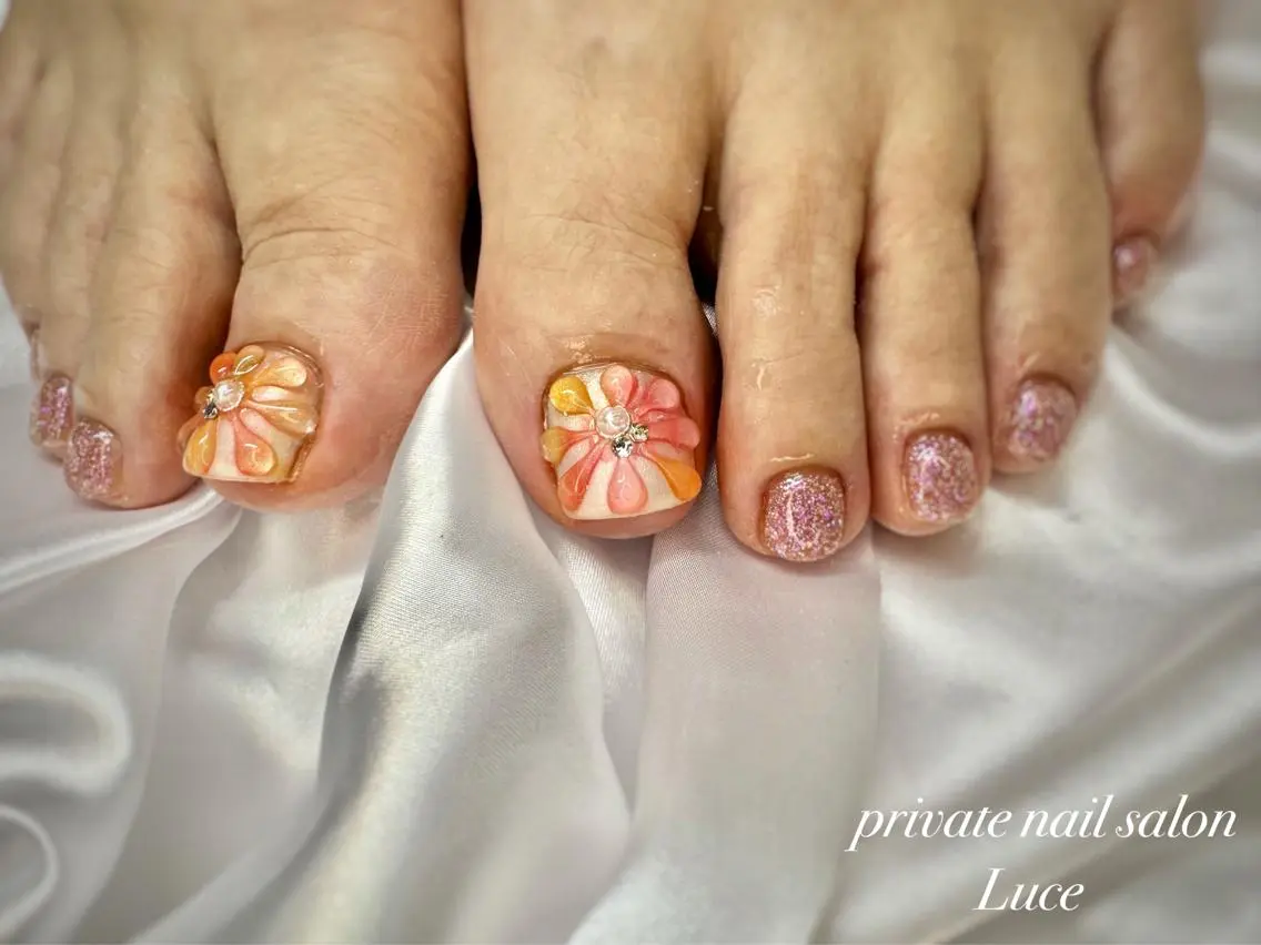 ネイル フットネイル nailsalon Luce🕊️のネイルデザイン