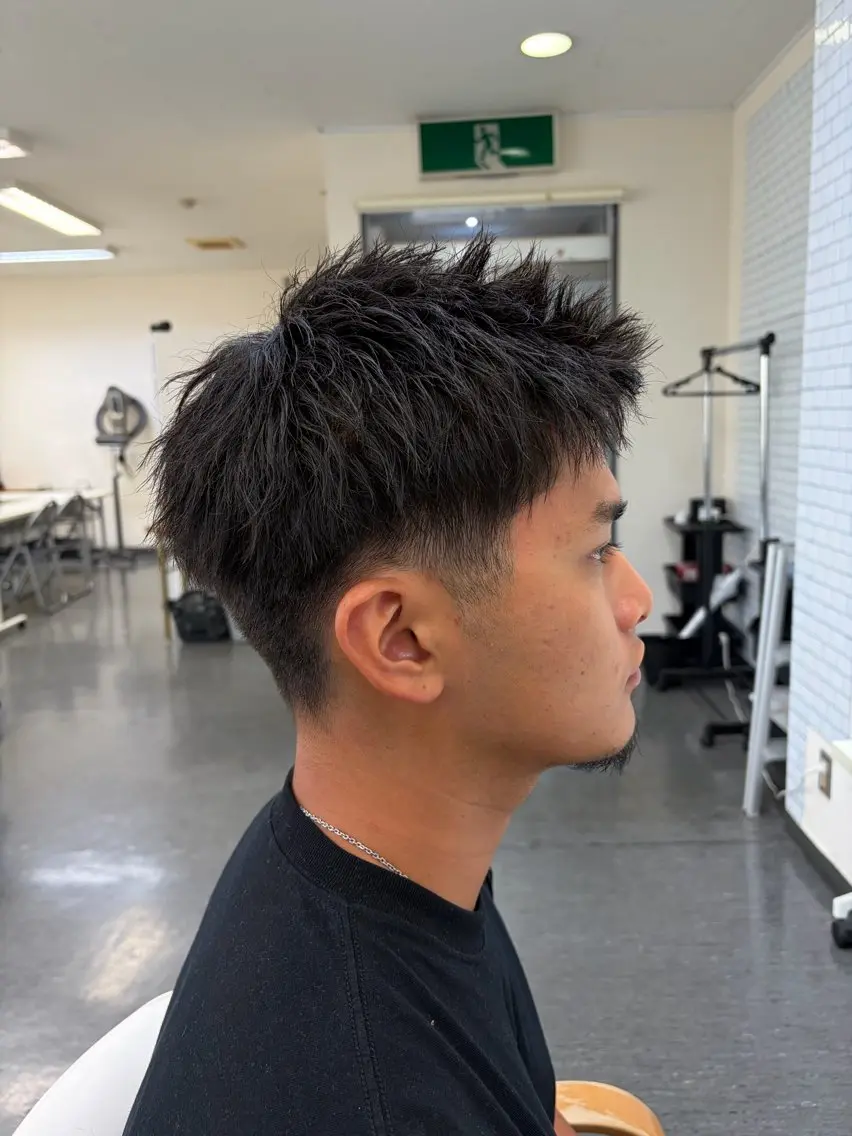 パーマ メンズ メンズパーマ メンズツイストパーマ ツイストパーマ 泰中 玲音のヘアスタイル