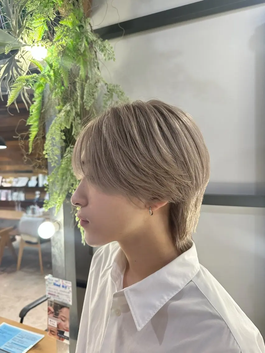カラー メンズ マッシュ シースルーマッシュ ベージュカラー ホワイトベージュ カット ヘアカラー 溜一太／似合わせ/ メンズカットのヘアスタイル