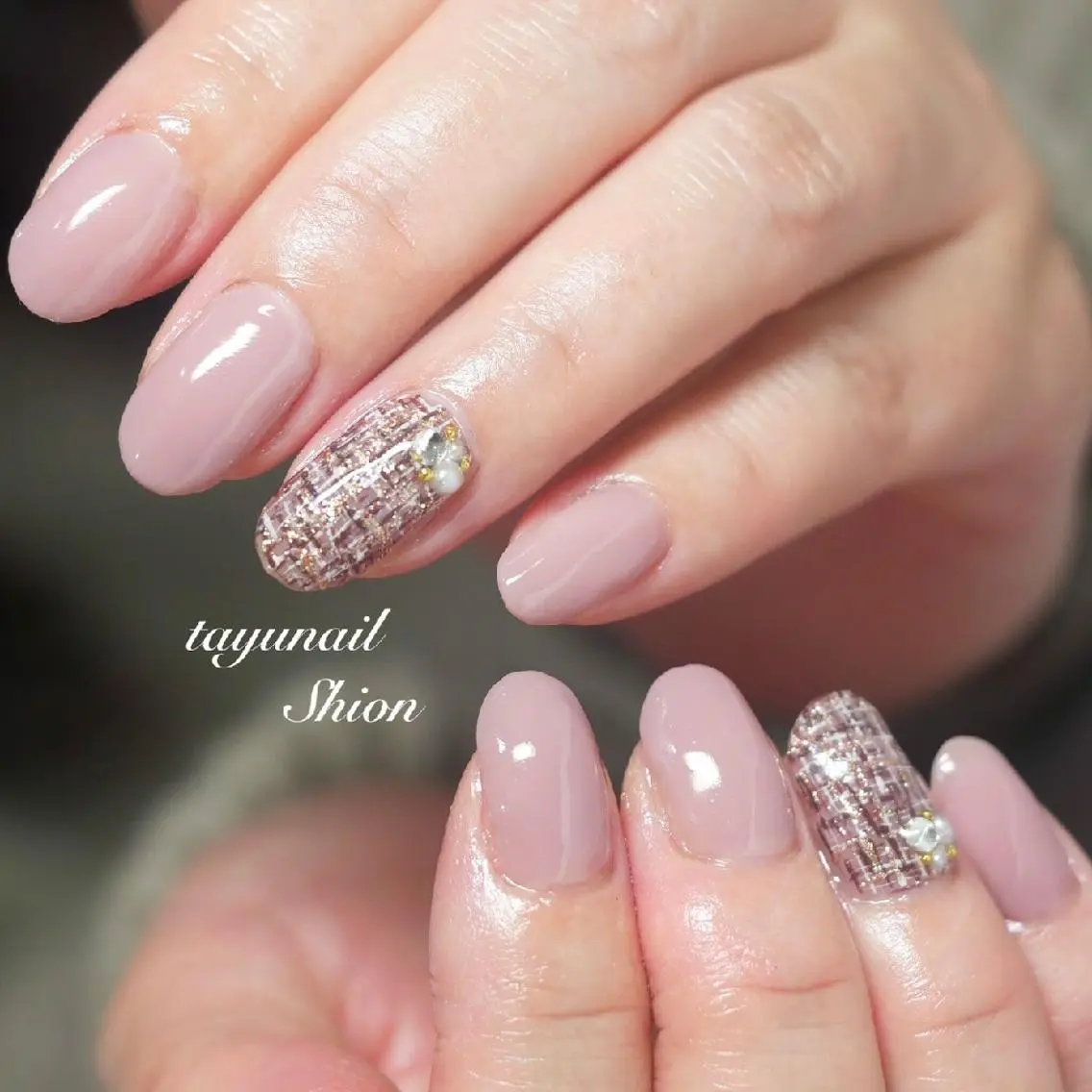 ネイル ブルー ジェルネイル パラジェル ツイードネイル 冬ネイル ネイルサロン 【たゆnail】のネイルデザイン
