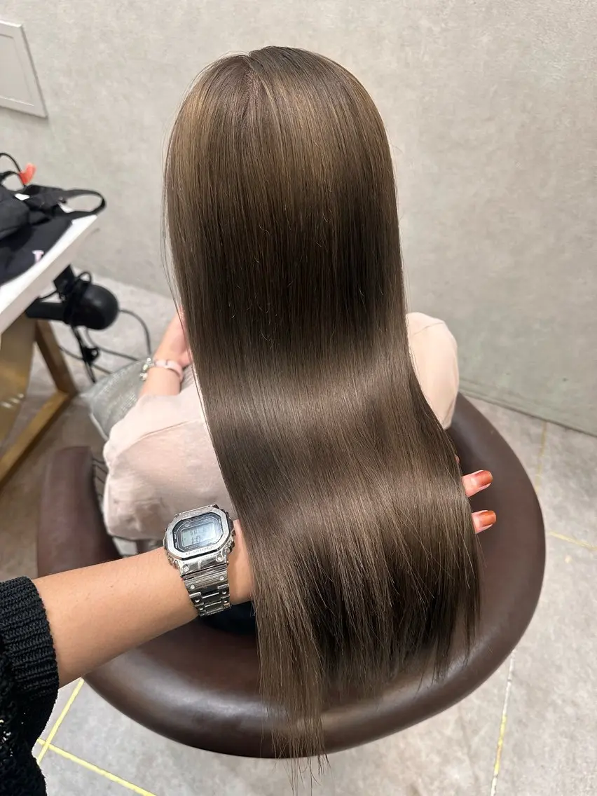 セミロング カラー ヘアアレンジ ヘアカラー トリートメント 天神/ブリーチ/ ブリーチなしカラーのヘアスタイル