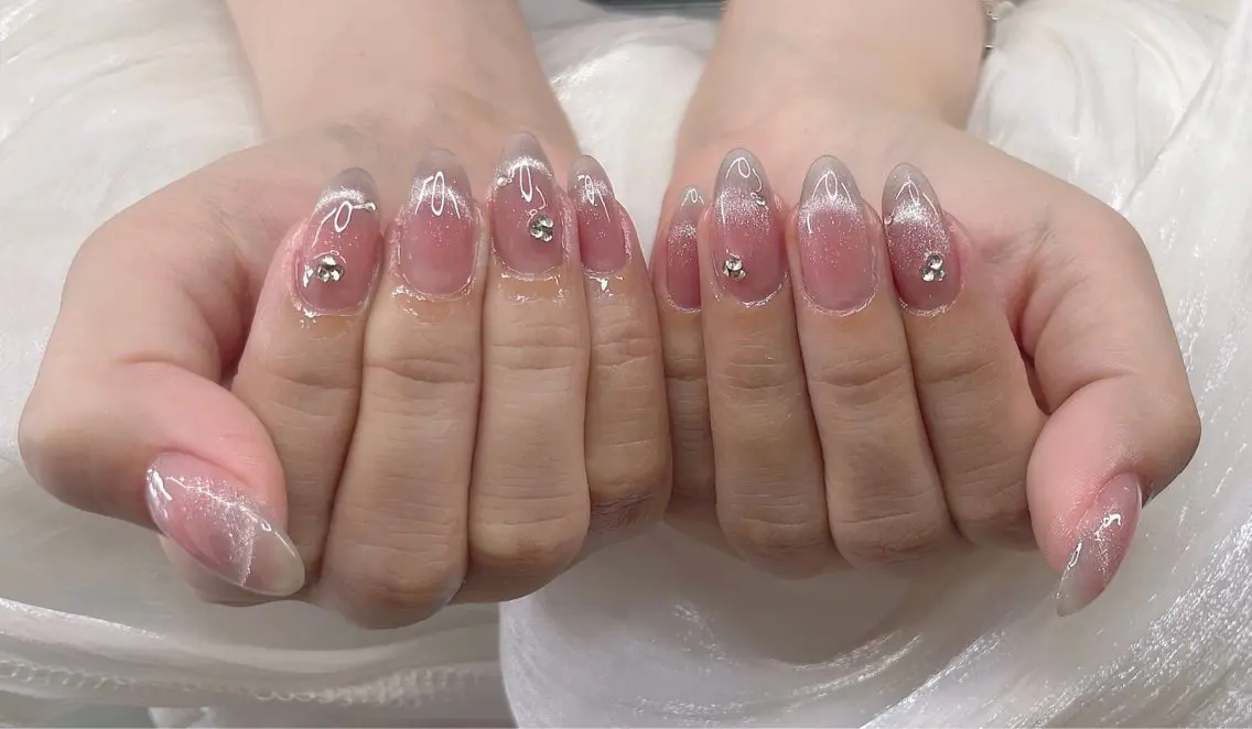ネイル 渋谷T&B ナサ ギ ロング無制限中✨のネイルデザイン