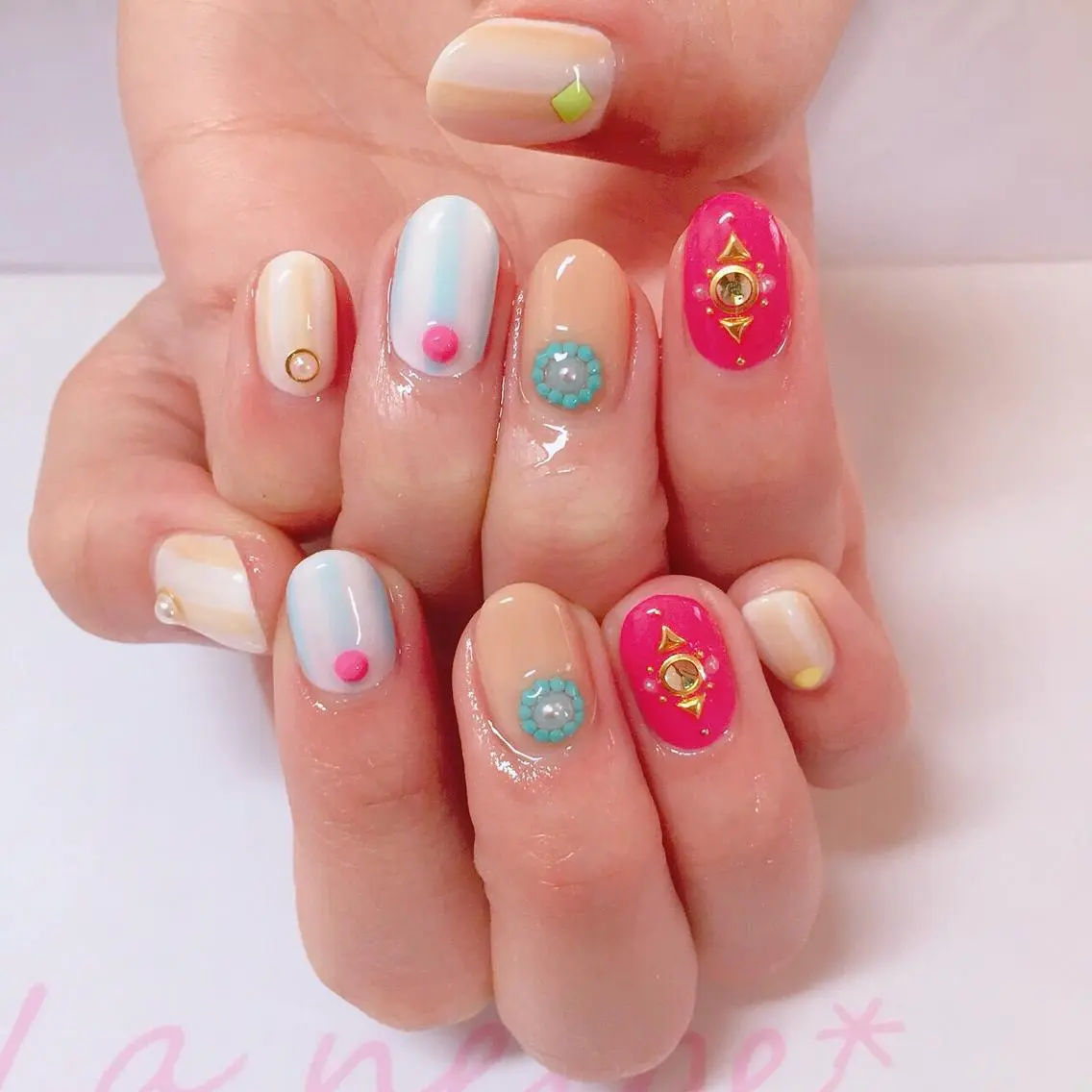 ネイル La neige* yuki 🐩🌙のネイルデザイン