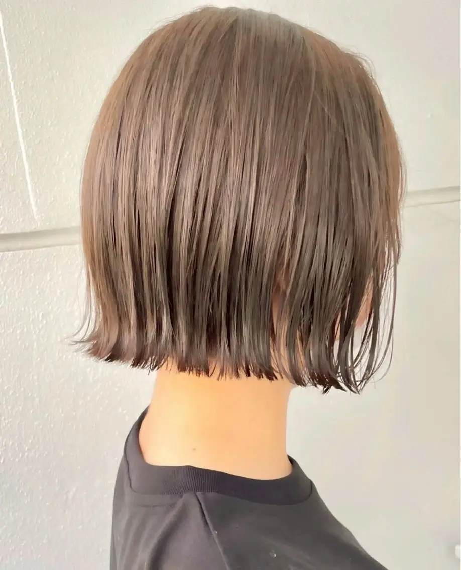 ショート ワンレンボブ ショートボブ アッシュ ボブ くびれヘア カット ヘアカラー トリートメント 🎴イトウユウ🎴 ボブ特化美容師のヘアスタイル