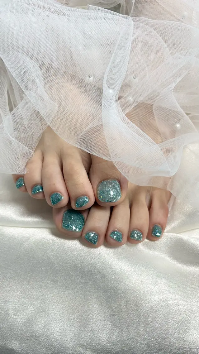 ネイル フットネイル nozomi ♬.*゚のネイルデザイン