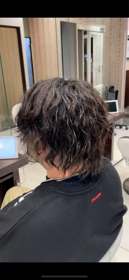 カラー パーマ メンズ イヤリングカラー カット パーマ トリートメント ✂︎山﨑 涼太✂︎のヘアスタイル