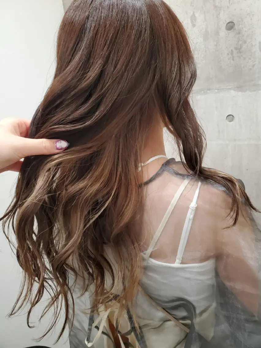カラー ベージュカラー ブリーチ ma hiのヘアスタイル