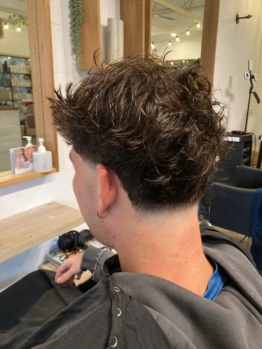 メンズ カット 鍋島 くるみのヘアスタイル