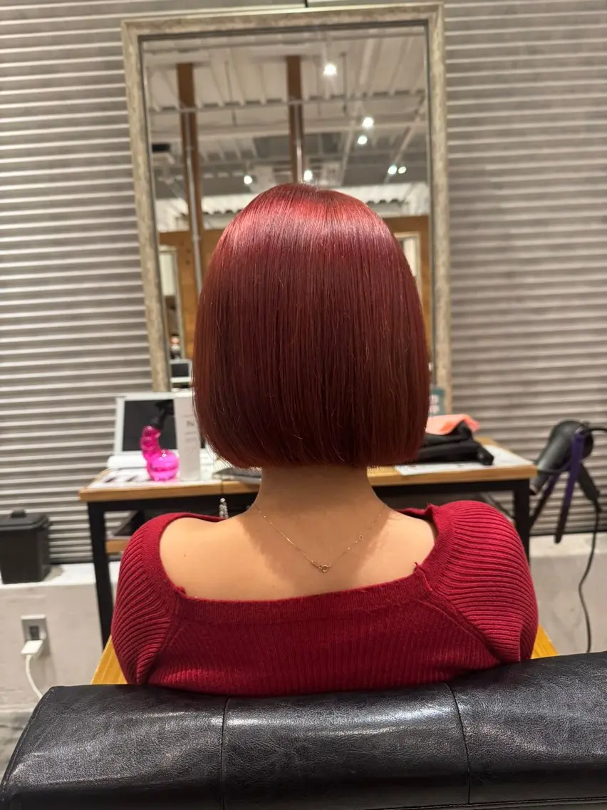 ショート カラー レッドカラー ボブ ヘアカラー ハイトーンカラー特化 🥀KAITO🥀のヘアスタイル