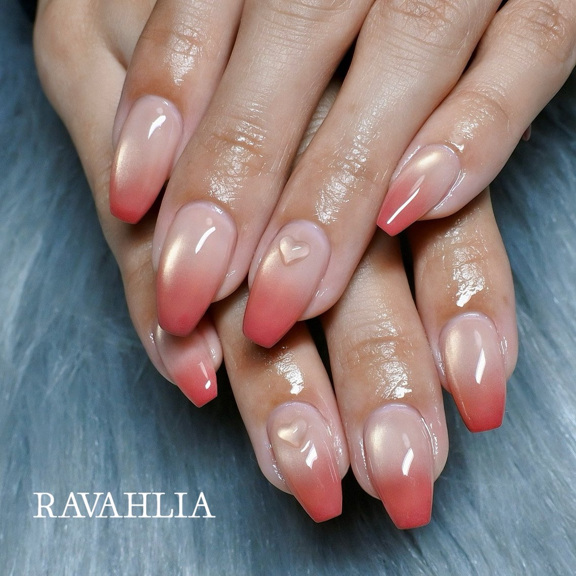 ネイル ハンドネイル nail room RAVAHLIAのネイルデザイン