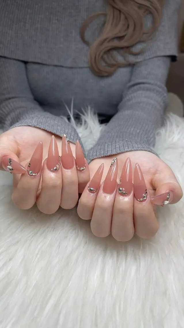 ネイル アートネイル チークネイル フレンチネイル ジェルネイル ガーリー HAPPI NAIL 大国町のネイルデザイン