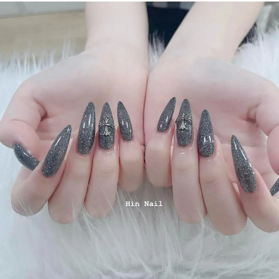 ネイル ハンドネイル HIN NAILのネイルデザイン