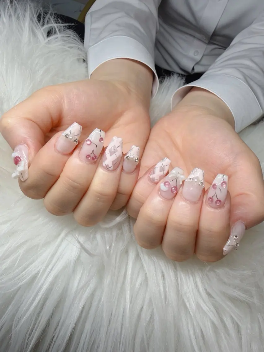 ネイル Lee Nailsのネイルデザイン