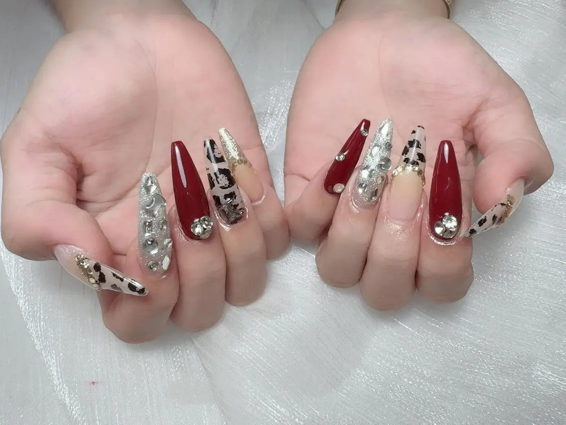 ネイル 韓国ネイル 水色 マグネットネイル ニュアンスネイル オフィスネイル ハンドネイル Hana Rose Nailのネイルデザイン