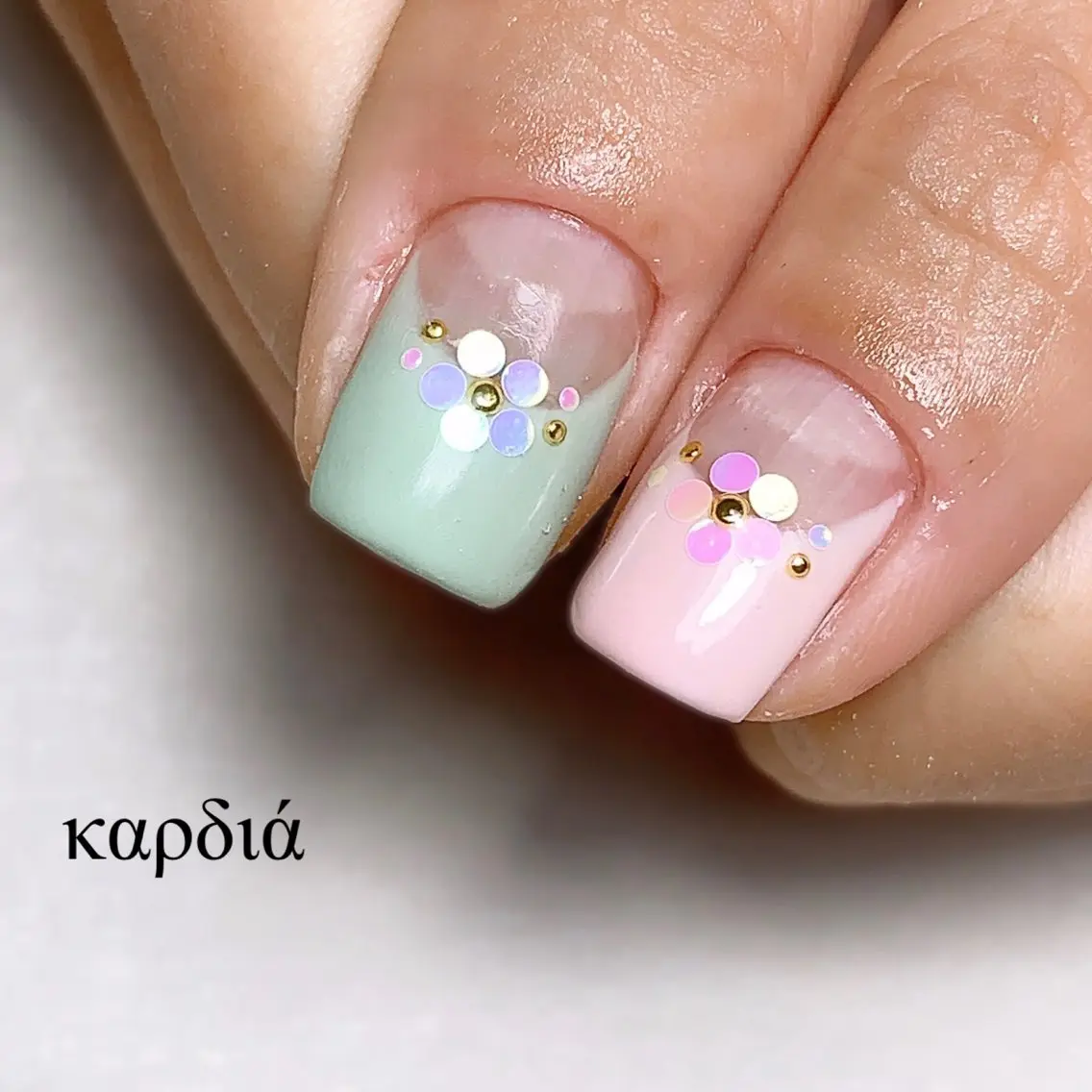 ネイル καρδιά -ｶﾙﾃﾞｨｱ-のネイルデザイン