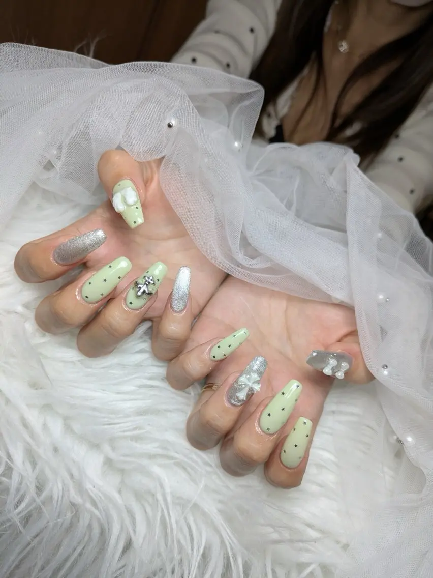 ネイル Queen Nail 柏店 クイーンネイルのネイルデザイン