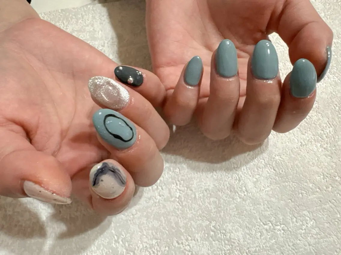 ネイル ブルー フットネイル ジェルネイル ニュアンスネイル パラジェル kikinail 溝の口のネイルデザイン