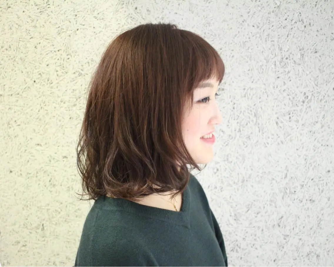 ミディアム カラー creep hair nozomiのヘアスタイル