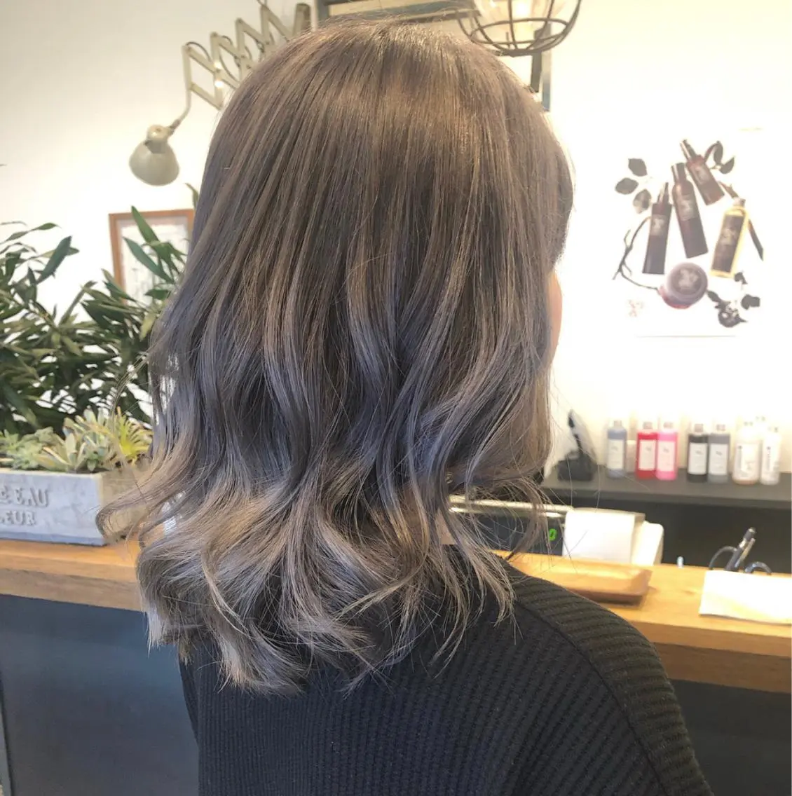 ミディアム カラー パーマ 名倉 伽奈のヘアスタイル
