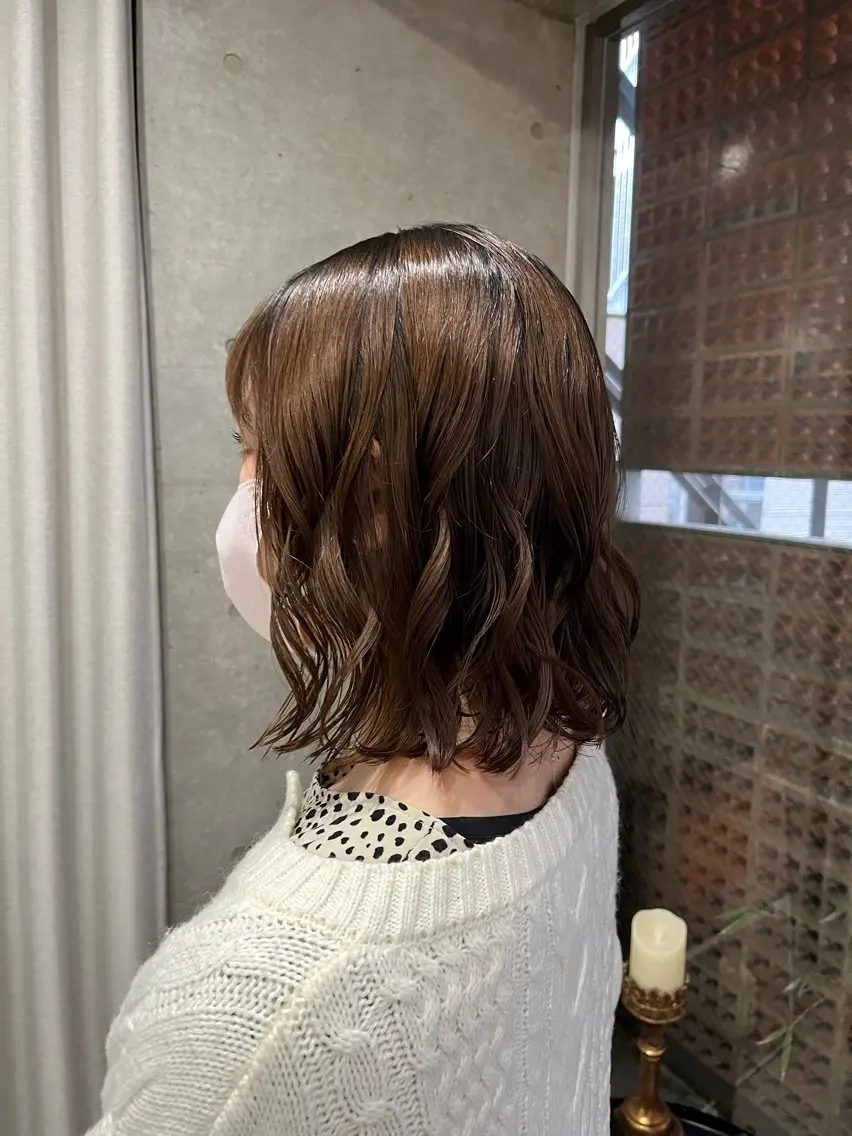 ミディアム カラー パーマ カット ヘアカラー トリートメント 表参道🌿赤み消し カラー/チナツのヘアスタイル