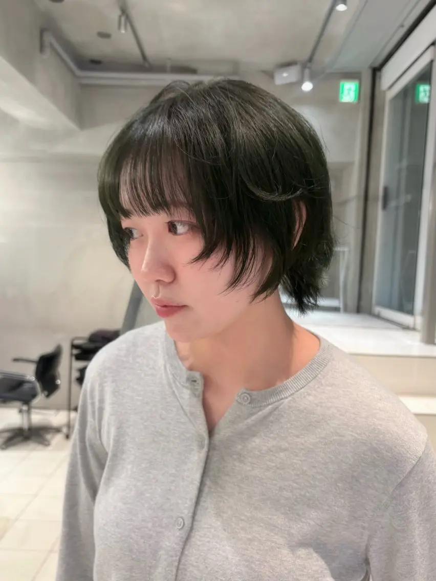 ショート カラー カット ヘアカラー くすみカラー/ブリ ーチ seina★のヘアスタイル
