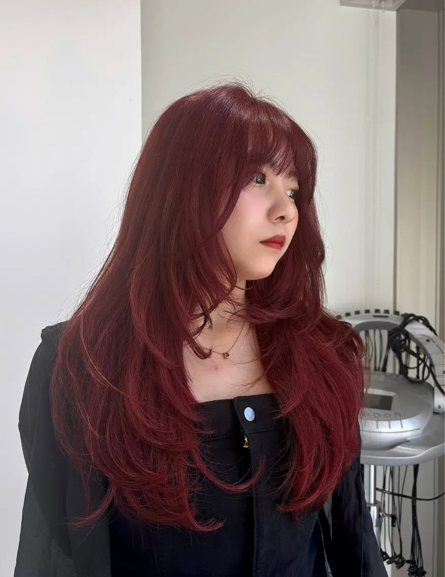 ロング ヘアカラー トリートメント karin🪩海外風 バタフライカットのヘアスタイル