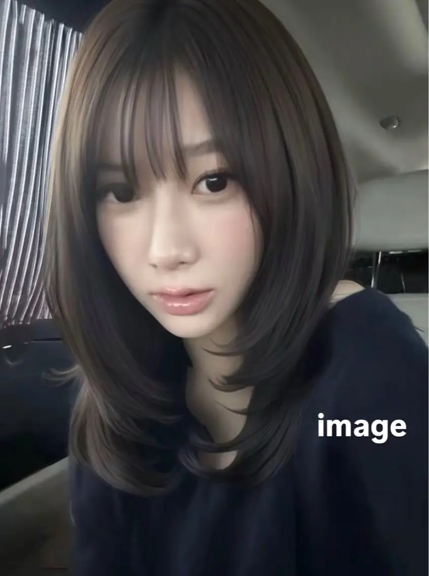 layer cut + aujua shampoo +treatmentの写真