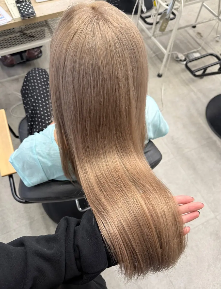 ロング ヘアカラー ワンホン× ハイトー ン🪞✨ARISAのヘアスタイル