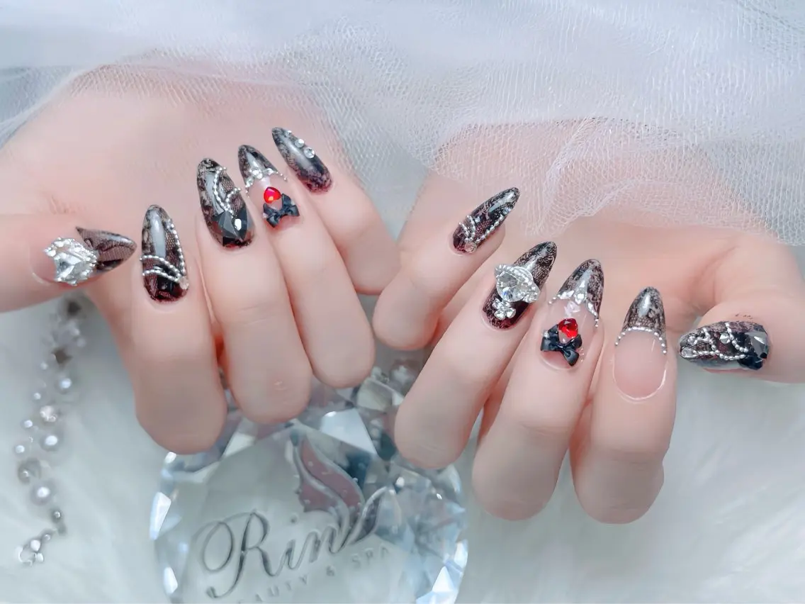 ネイル オーロラネイル チークネイル 桜ネイル クリアネイル ドット ハンドネイル Rin Nail Shinokuboのネイルデザイン