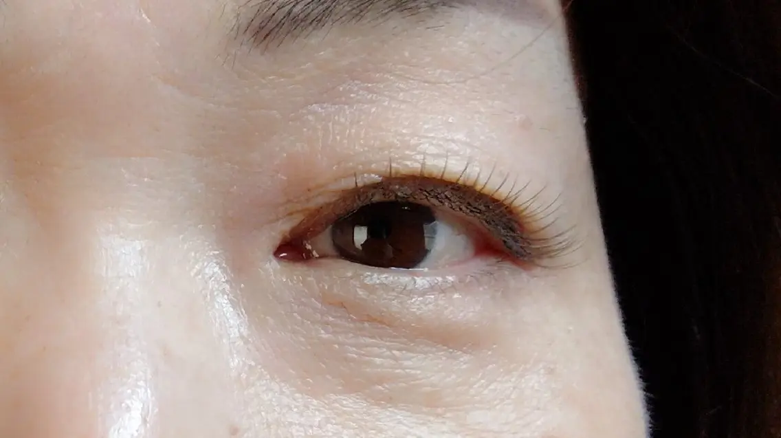 マツエク・マツパ カラーマツエク ナチュラル eyelash mamaniのマツエク・マツパデザイン