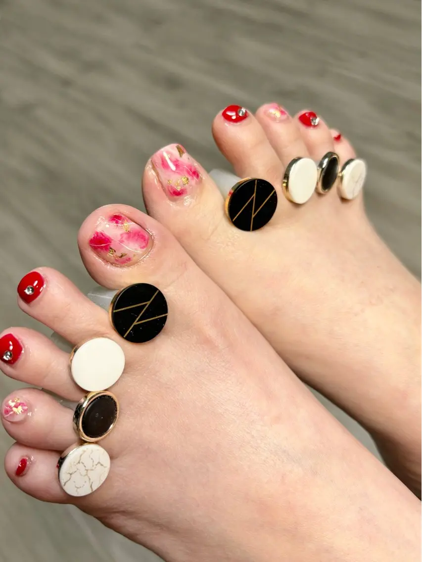ネイル フットネイル Y's nailのネイルデザイン