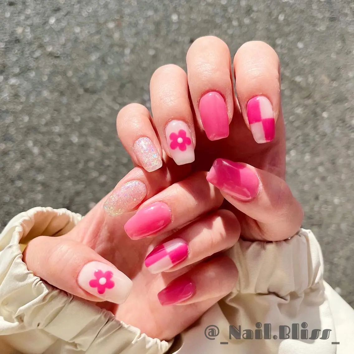 ネイル ハンドネイル NAIL BLISSのネイルデザイン