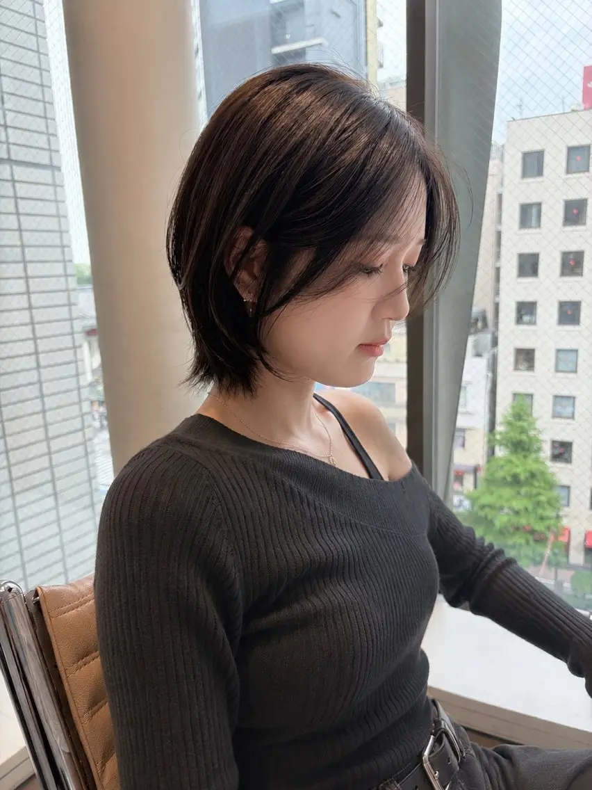 ショート カラー ショートボブ ショートレイヤー 透明感カラー グレージュ ボブ カット ヘアカラー トリートメント 髪質改善/美髪 レイヤーカット/清水のヘアスタイル