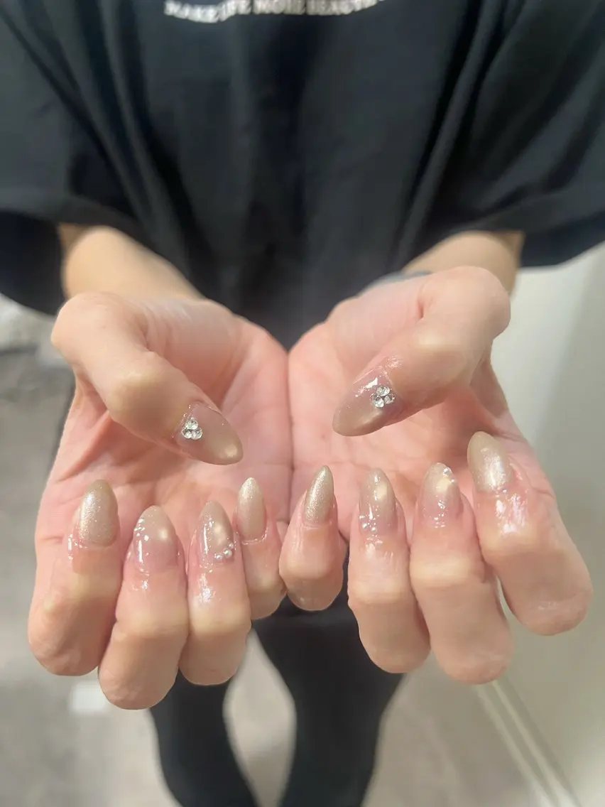ネイル ハンドネイル 🎀TIARA arisa🧸岐阜のネイルデザイン