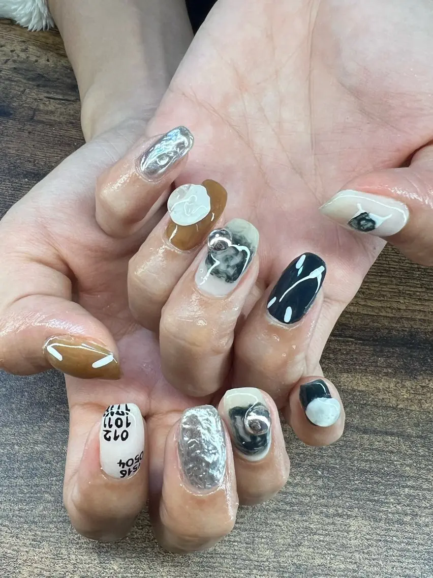 ネイル ハンドネイル 222Nail [稲田さやか]のネイルデザイン