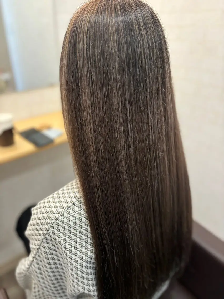 カラー イルミナカラー ヘアカラー エクステ masa ディレクターのヘアスタイル
