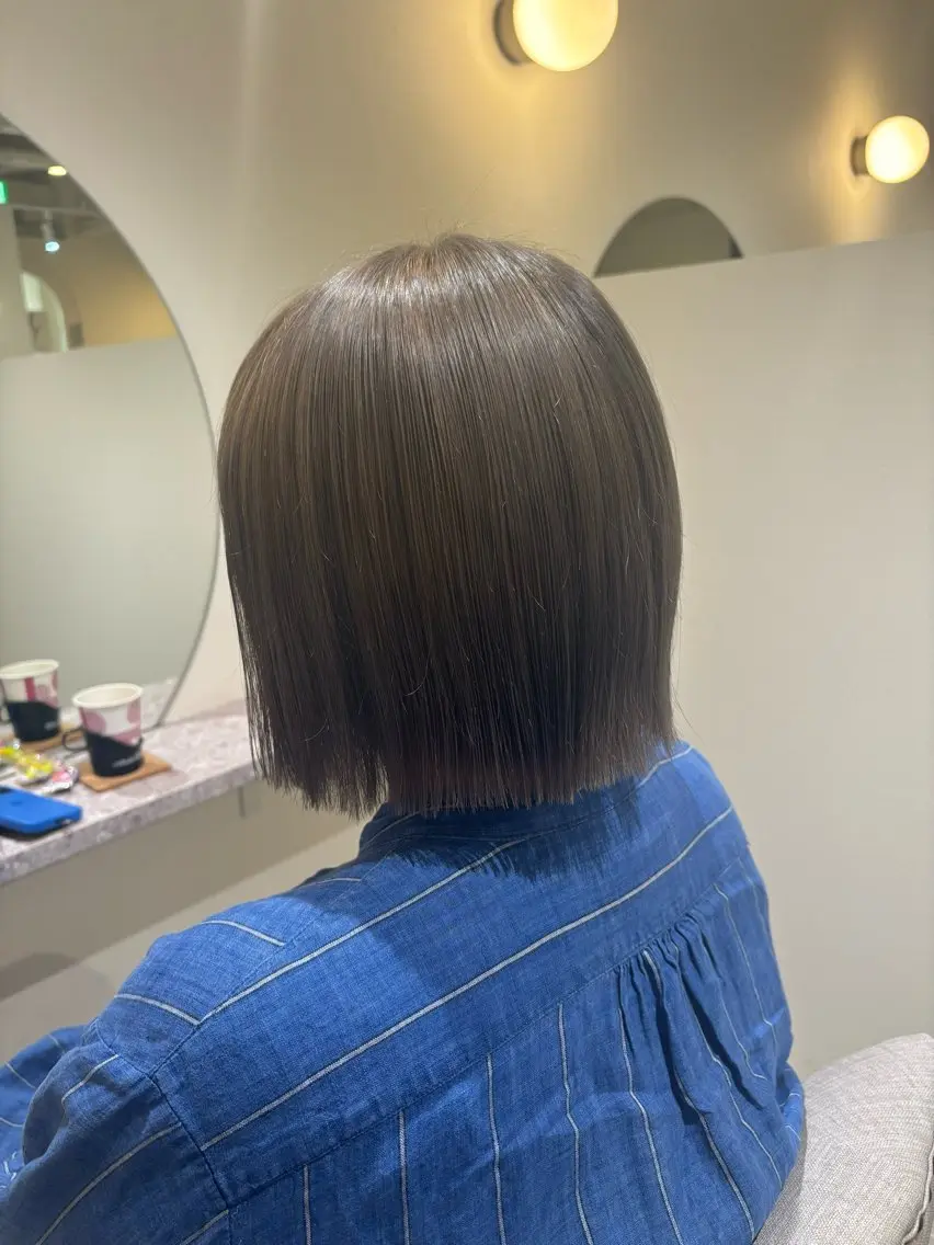 ショート カラー ブリーチ 中田 渚のヘアスタイル