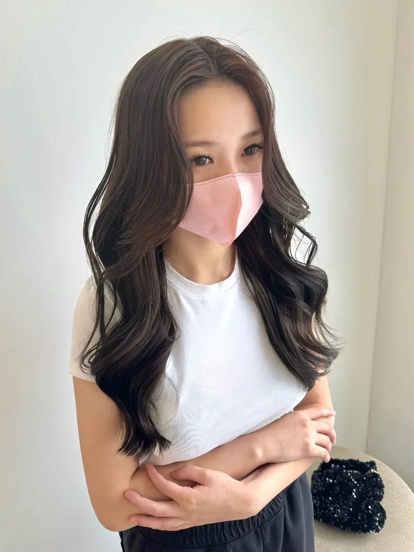 ロング カット ヘアカラー トリートメント 🫧はるか🫧 透明感・髪質改善のヘアスタイル