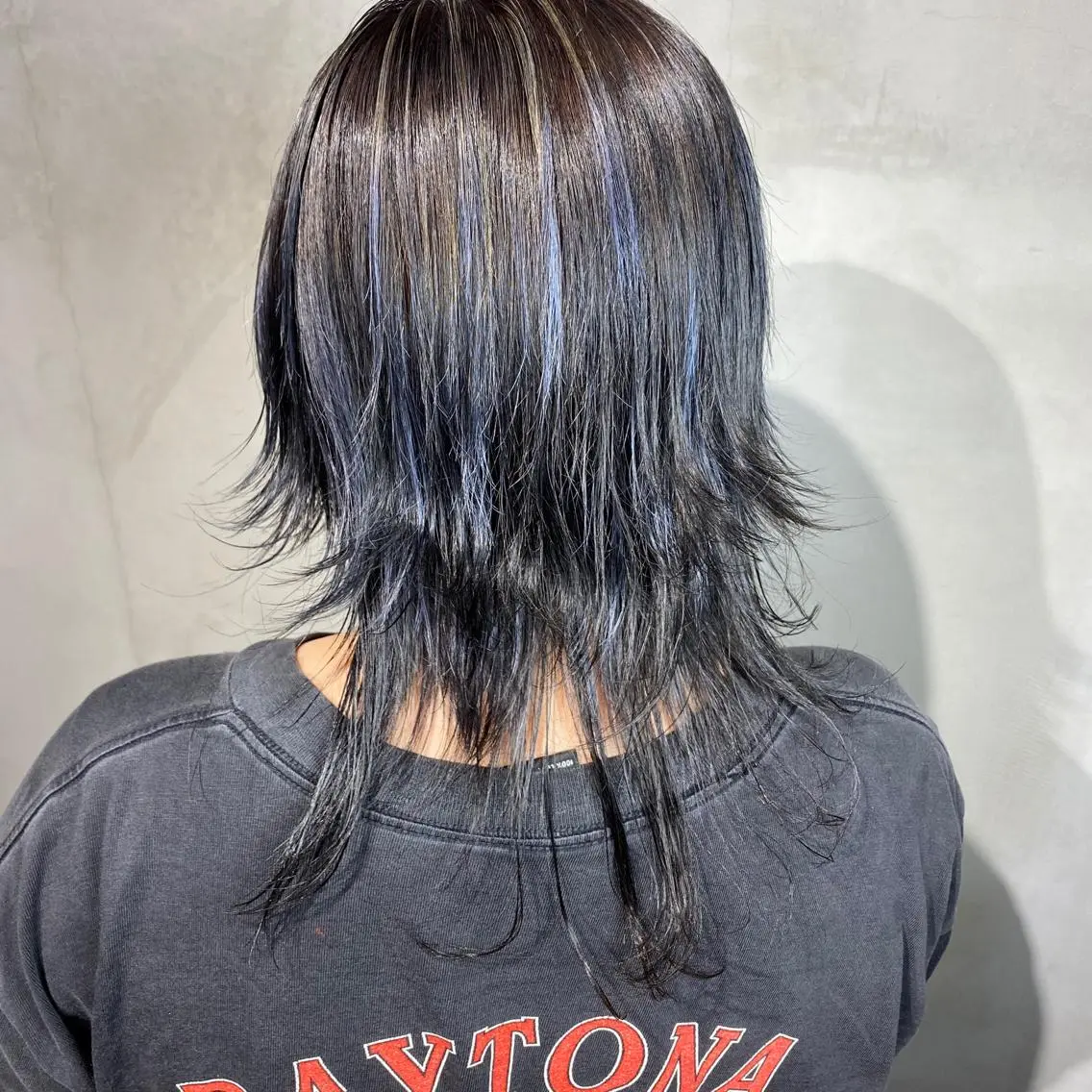 セミロング ハイライト 清水 美雪のヘアスタイル