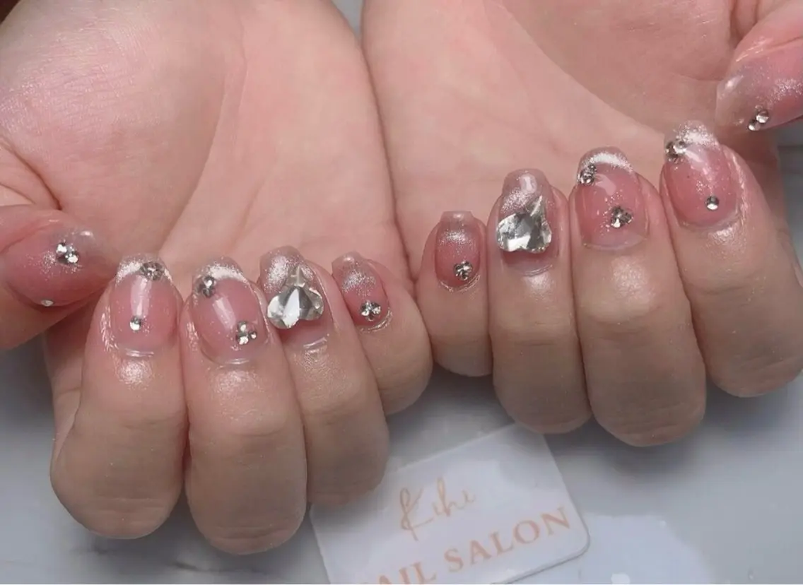 ネイル ハンドネイル 小林 あゆみのネイルデザイン